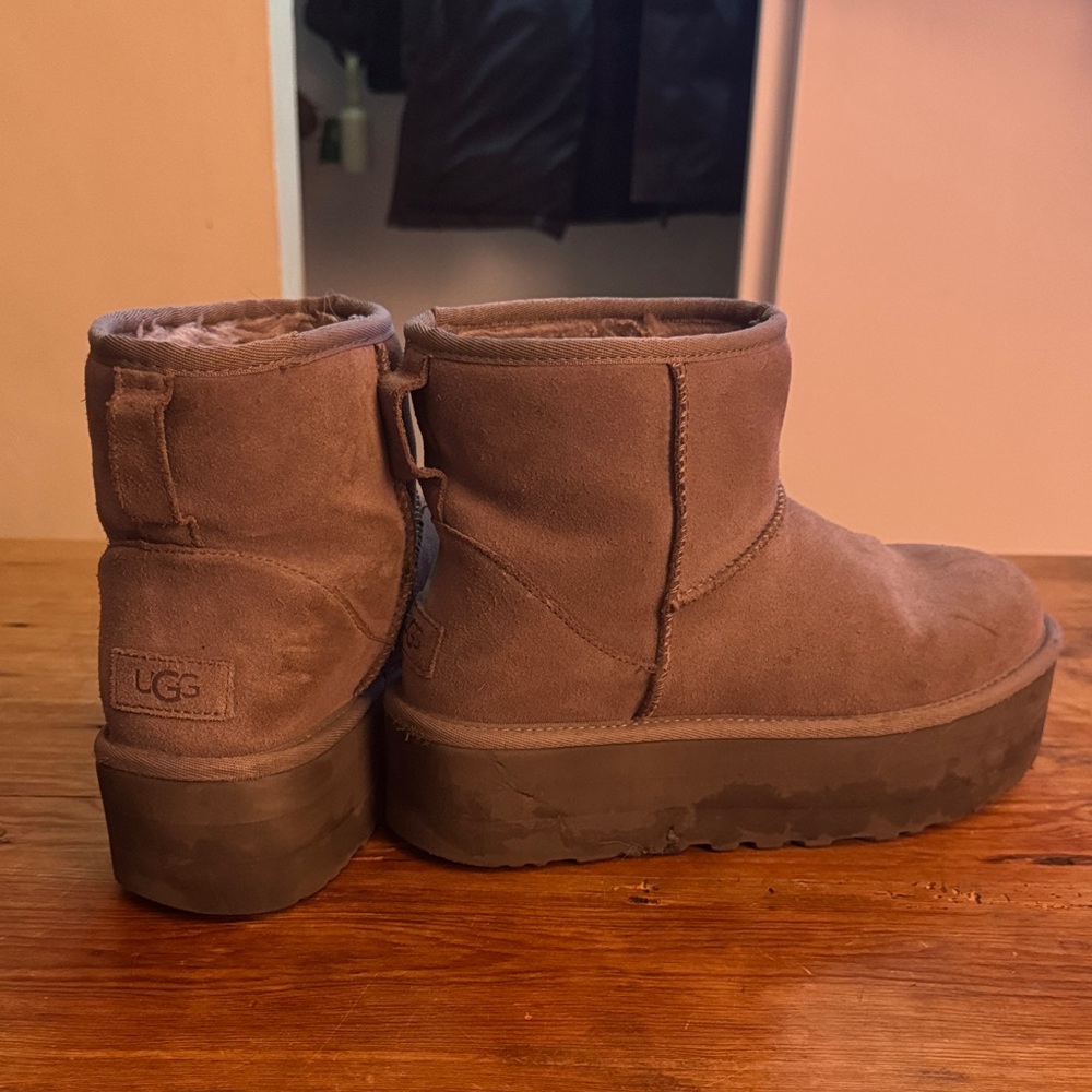 UGG Gray Suede Platform Boots 8